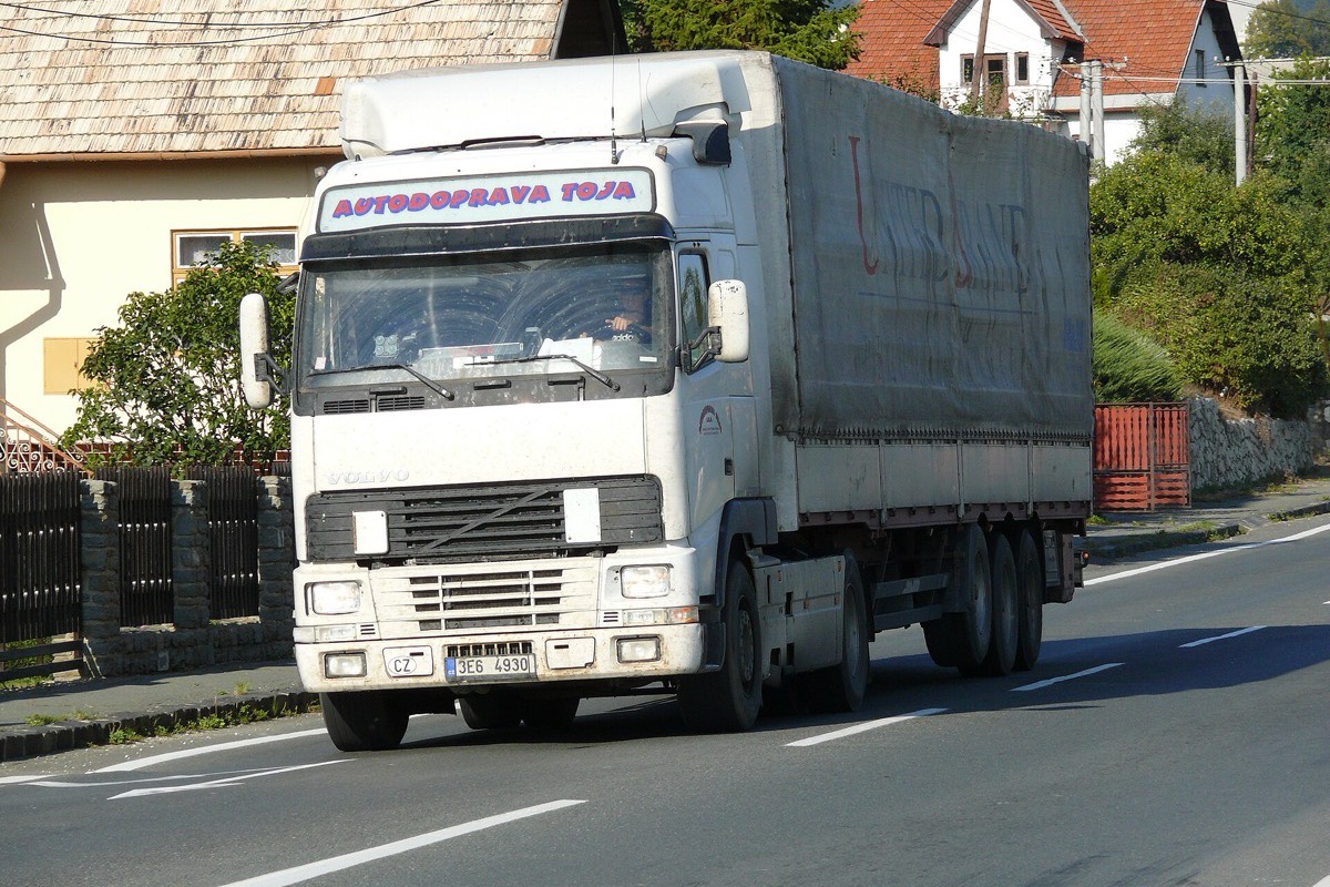 Trucking / Haulage icon